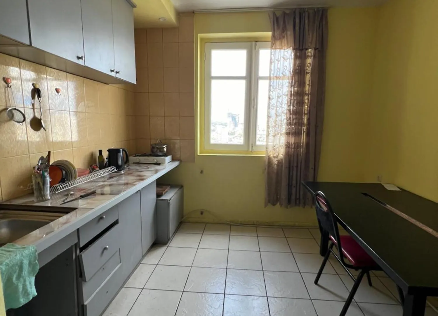 5Th Floor Room In The Flat R1 Tbilisi 0*,