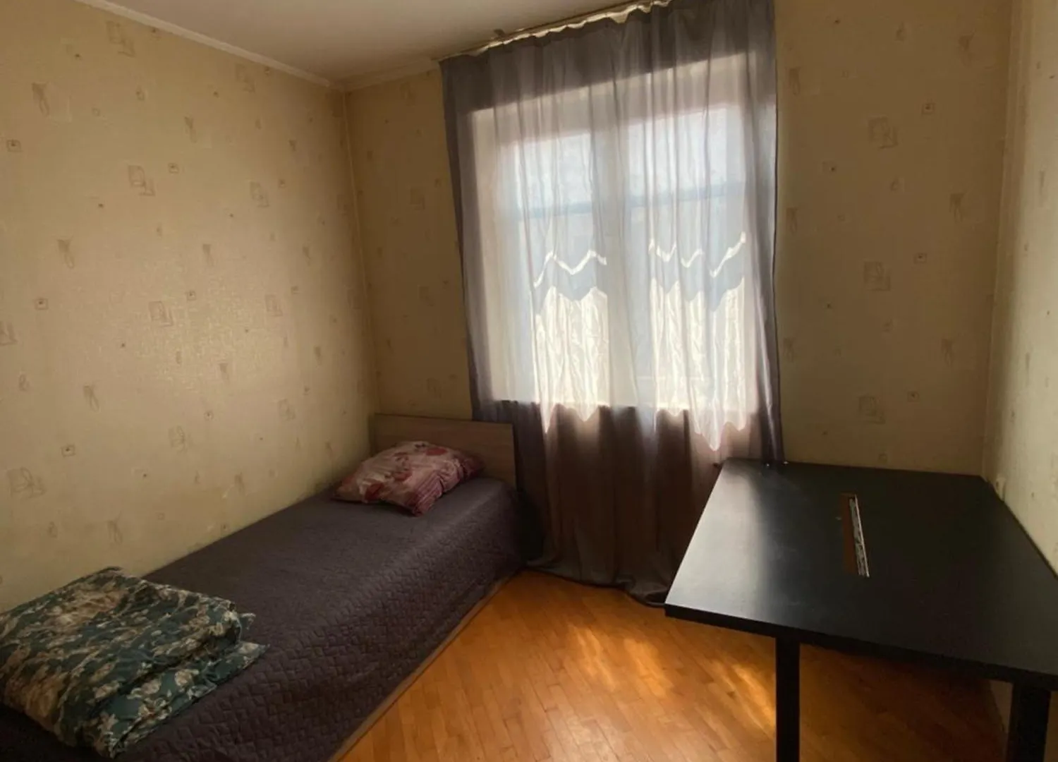 5Th Floor Room In The Flat R1 location